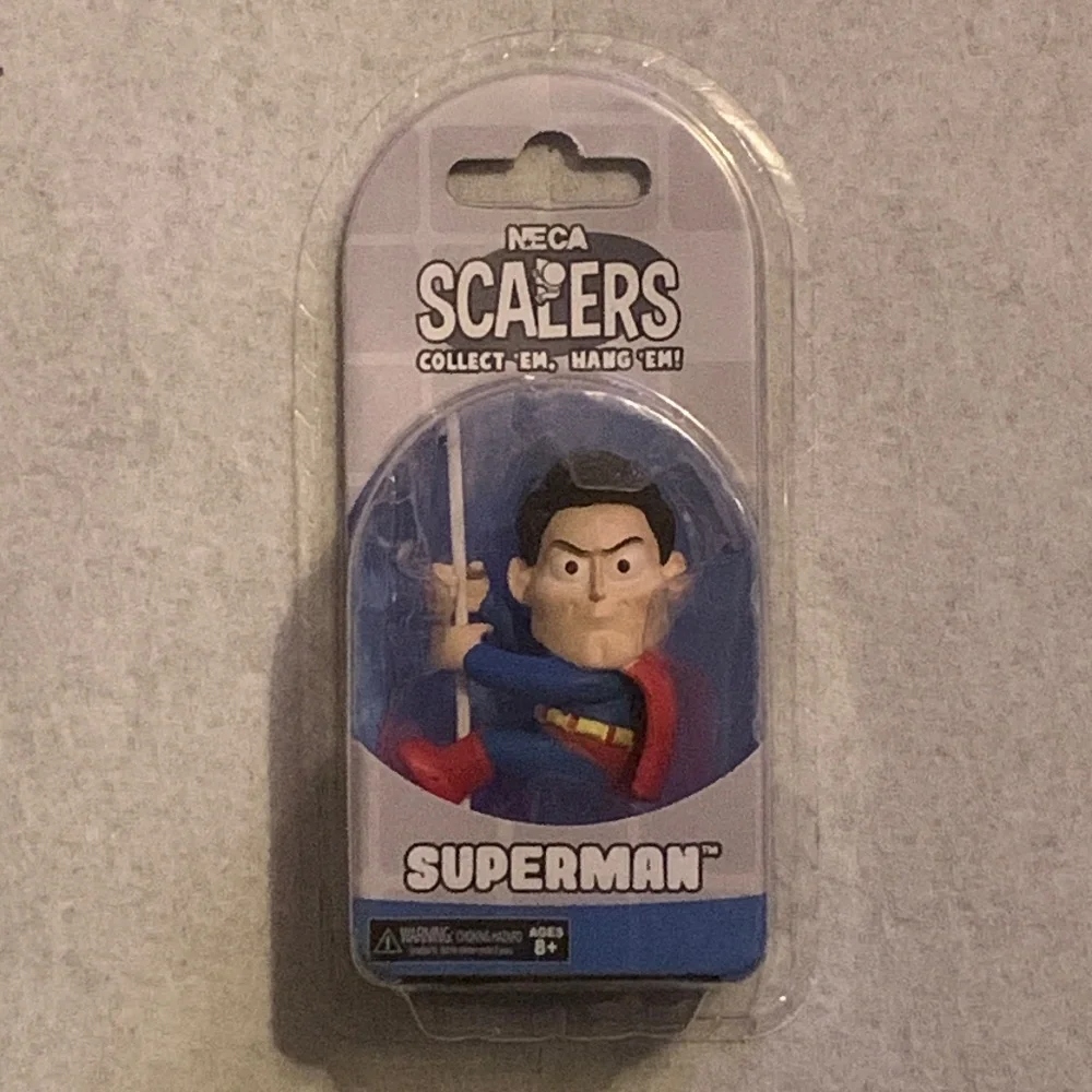 NECA Superman scalers (NWT)